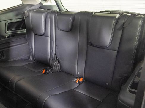 Used 2026 Subaru Ascent Premium image 36