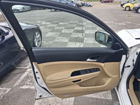 Used 2012 Honda Accord SE image 6
