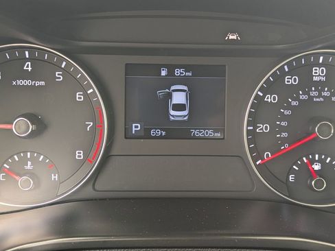 Used 2021 Kia Forte LXS FWD image 22