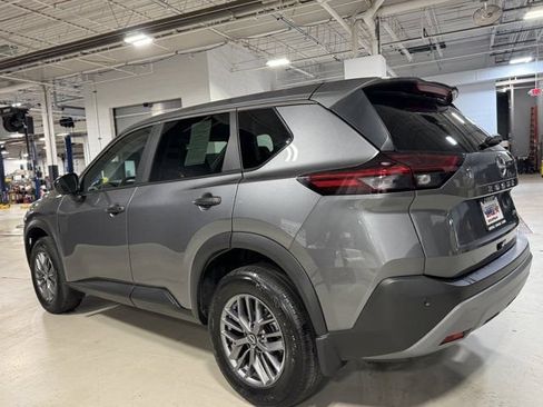 Used 2023 Nissan Rogue S AWD/4WD image 25