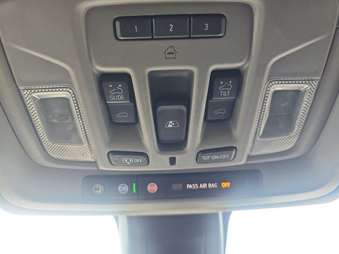 Used 2019 GMC Sierra 1500 SLT w/ SLT Premium Plus Package AWD/4WD image 29