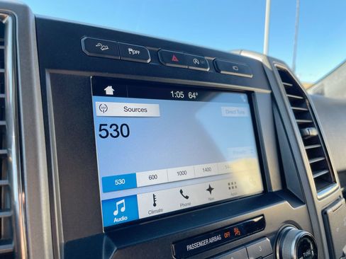 Used 2017 Ford F150 Raptor w/ Equipment Group 802A Luxury image 36