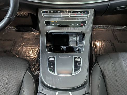 Used 2022 Mercedes-Benz E 350 4MATIC Sedan image 34