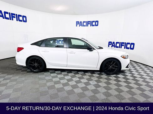 Used 2024 Honda Civic Sport image 8