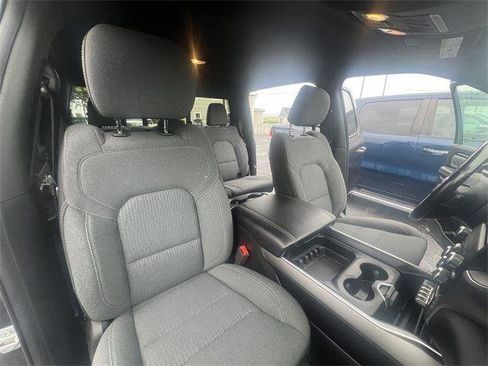 Used 2021 RAM 1500 Big Horn image 22