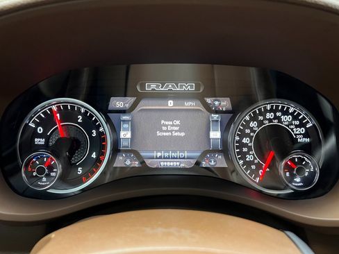 Used 2023 RAM 3500 Laramie image 32