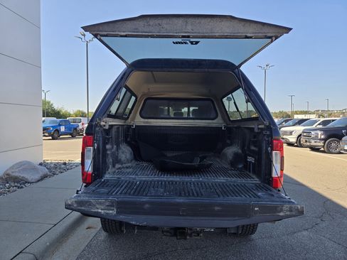 Certified 2019 Ford F250 Lariat w/ Lariat Ultimate Package image 13