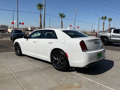 Used 2023 Chrysler 300 S RWD image 6
