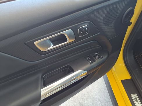 Used 2024 Ford Mustang GT Premium image 5