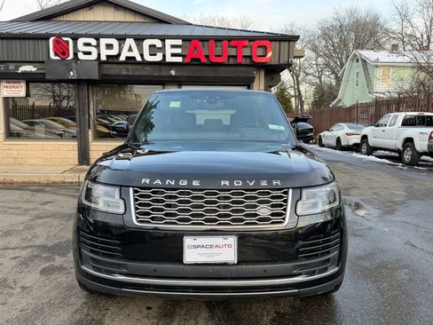 Used 2020 Land Rover Range Rover HSE image 2