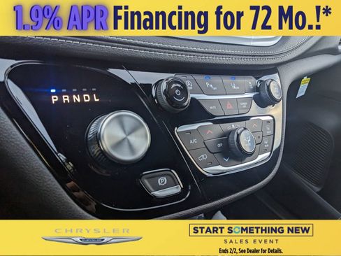 New 2026 Chrysler Pacifica Select image 27