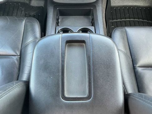Used 2014 Chevrolet Silverado 2500 LTZ w/ LTZ Plus Package AWD/4WD image 17
