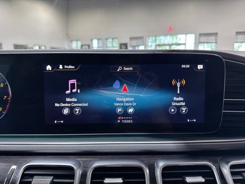 Used 2020 Mercedes-Benz GLS 450 4MATIC image 58