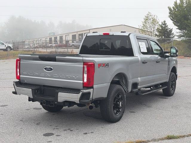 Certified 2024 Ford F250 XLT w/ FX4 Off-Road Package AWD/4WD image 3