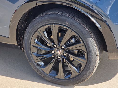 New 2026 Buick Envista Sport Touring w/ Convenience I Package FWD image 5