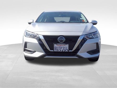 Used 2021 Nissan Sentra SV image 9