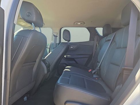 Used 2024 Chevrolet Blazer LT image 16