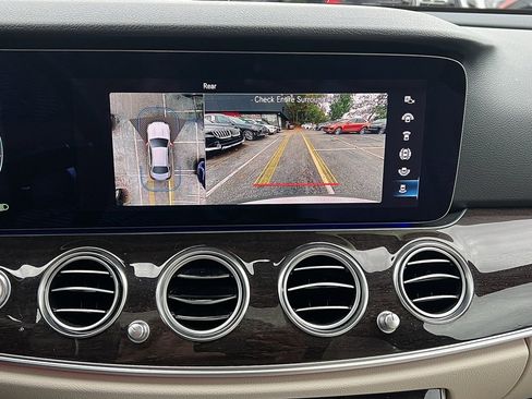 Used 2021 Mercedes-Benz E 350 Sedan image 45