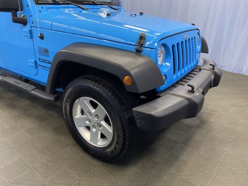 Certified 2018 Jeep Wrangler Unlimited Sport S image 43