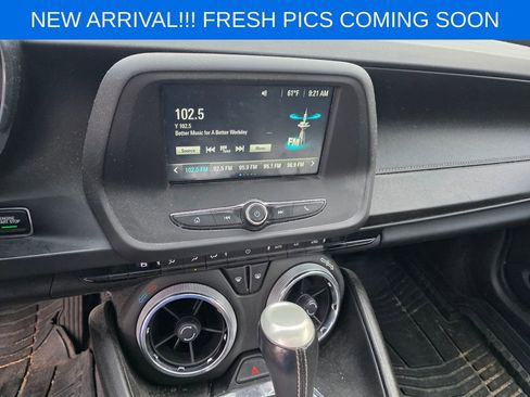 Used 2017 Chevrolet Camaro LT w/ RS Package image 9