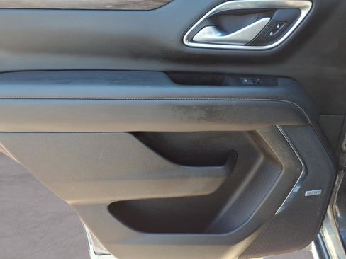 Used 2022 Chevrolet Tahoe LT image 12