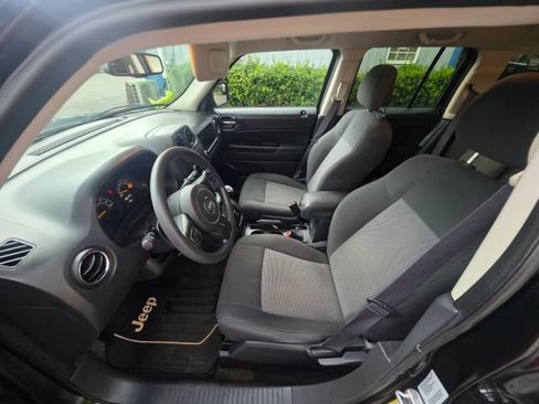 Used 2016 Jeep Patriot Sport w/ Power Value Group FWD image 12