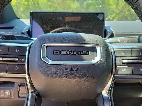 New 2025 GMC Sierra EV Denali image 16