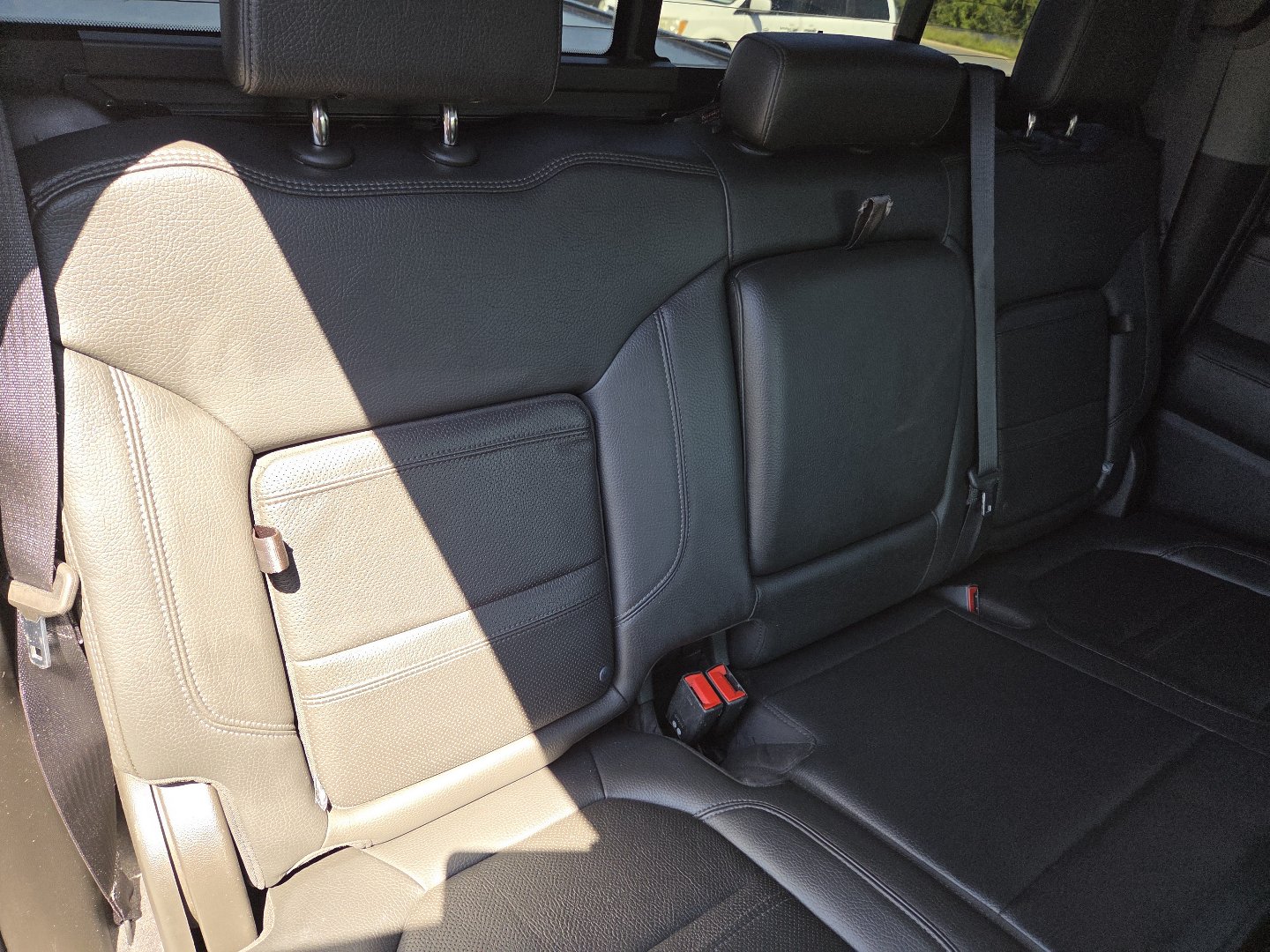 Used 2020 GMC Sierra 2500 Denali w/ Denali Ultimate Package AWD/4WD image 28