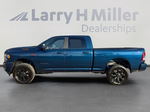 Used 2022 RAM 2500 Big Horn w/ Night Edition AWD/4WD image 2