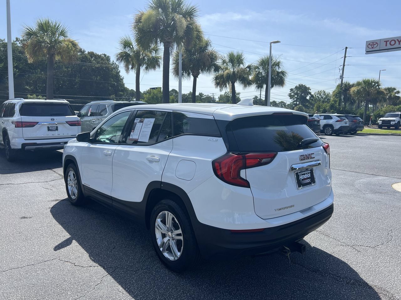 Used 2018 GMC Terrain SLE FWD image 8
