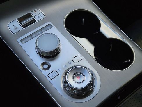 New 2026 Genesis GV70 2.5T Advanced image 27