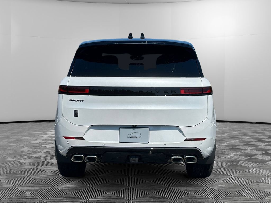 New 2026 Land Rover Range Rover Sport Dynamic SE AWD/4WD image 4