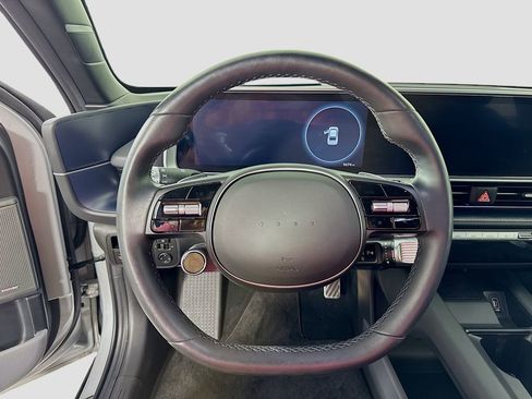 Certified 2025 Hyundai Ioniq 6 Limited image 11