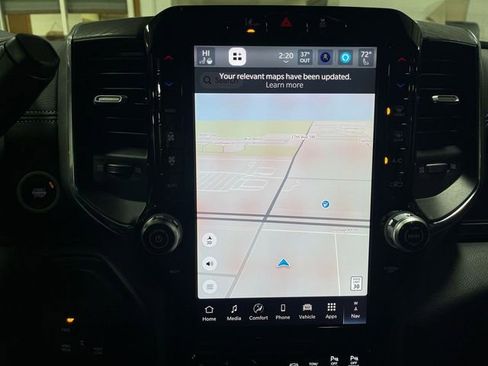 New 2026 RAM 2500 Laramie w/ Night Edition AWD/4WD image 18