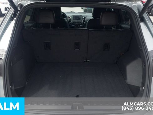 Used 2024 Chevrolet Equinox RS w/ LPO, Floor Liner Package FWD image 8