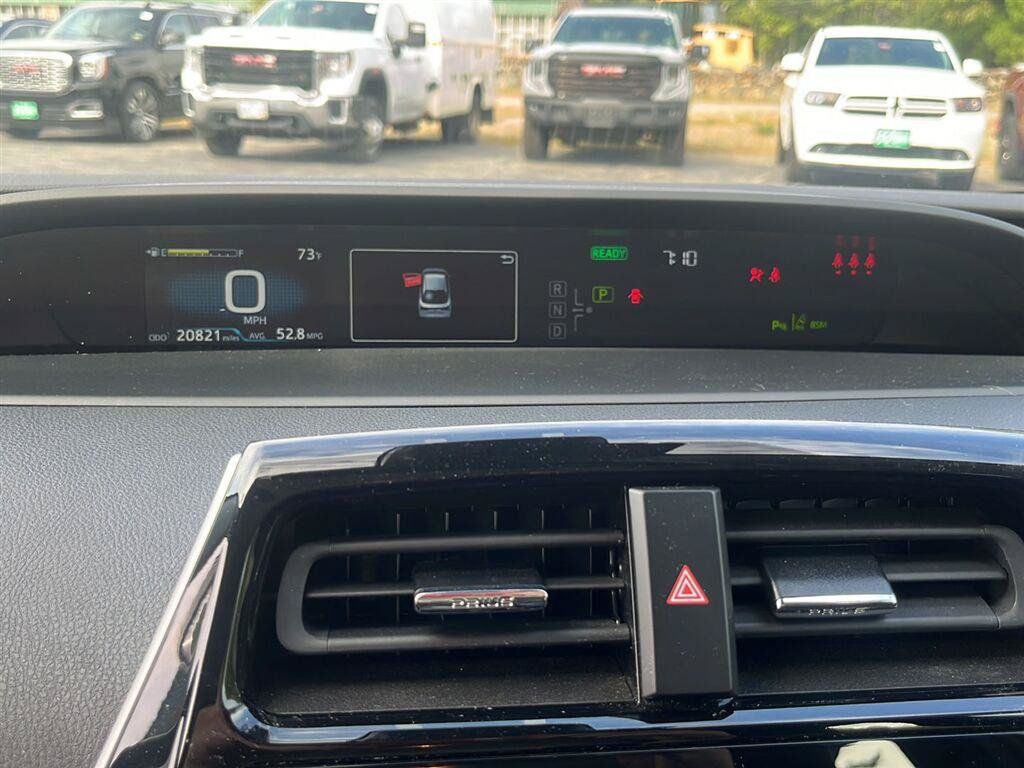 Used 2022 Toyota Prius AWD image 20