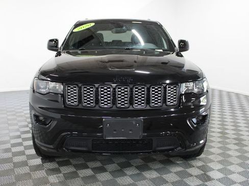 Used 2020 Jeep Grand Cherokee Altitude AWD/4WD image 9
