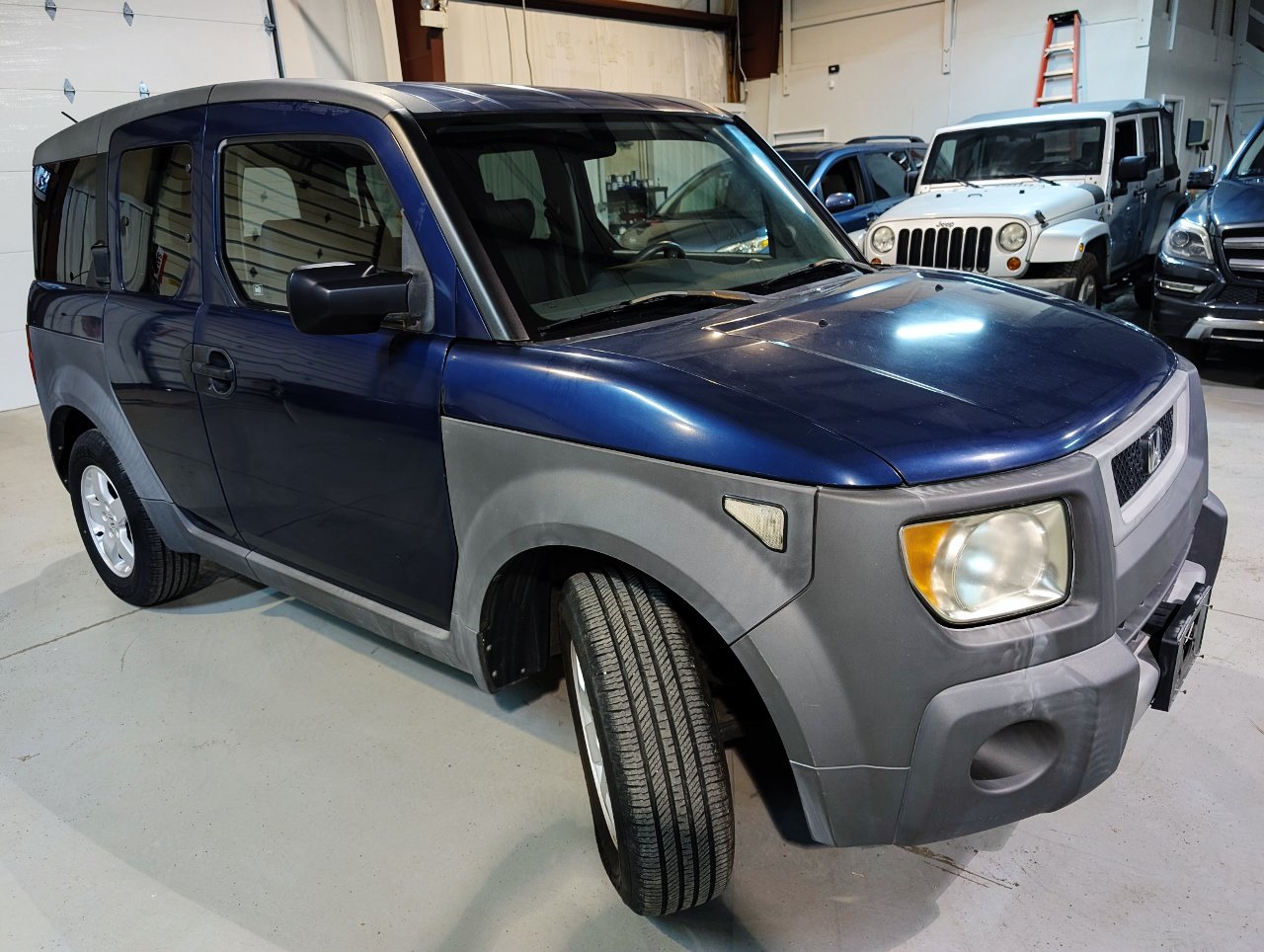 Used 2003 Honda Element EX image 8