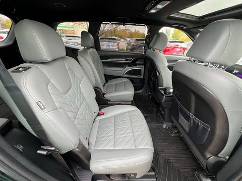 Used 2024 Kia Telluride EX X-Line image 28