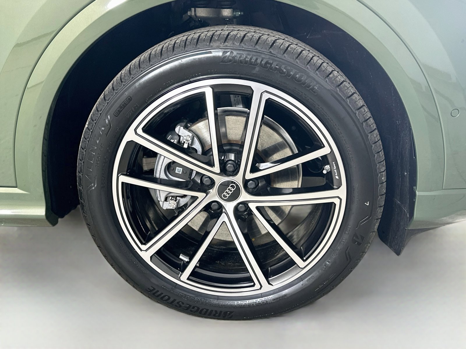 New 2026 Audi Q5 Prestige AWD/4WD image 10