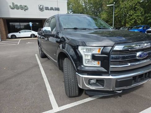 Used 2015 Ford F150 Lariat w/ Equipment Group 502A Luxury AWD/4WD image 3