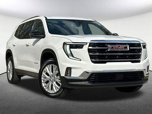 Used 2024 GMC Acadia Elevation AWD/4WD image 2