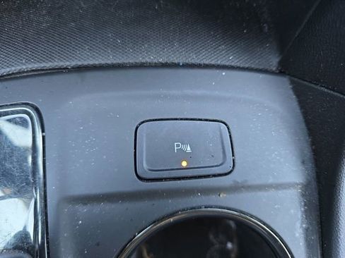 Used 2022 Chevrolet Equinox RS image 30