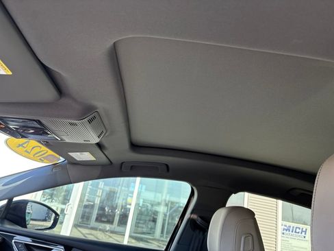 Used 2024 Audi Q4 e-tron Premium Plus image 20