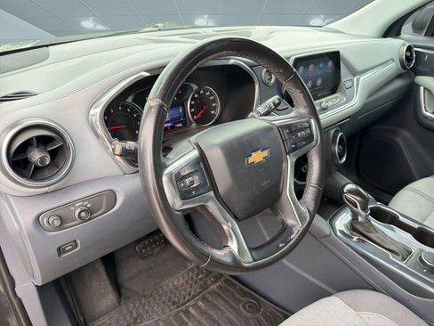 Used 2019 Chevrolet Blazer LT FWD image 4