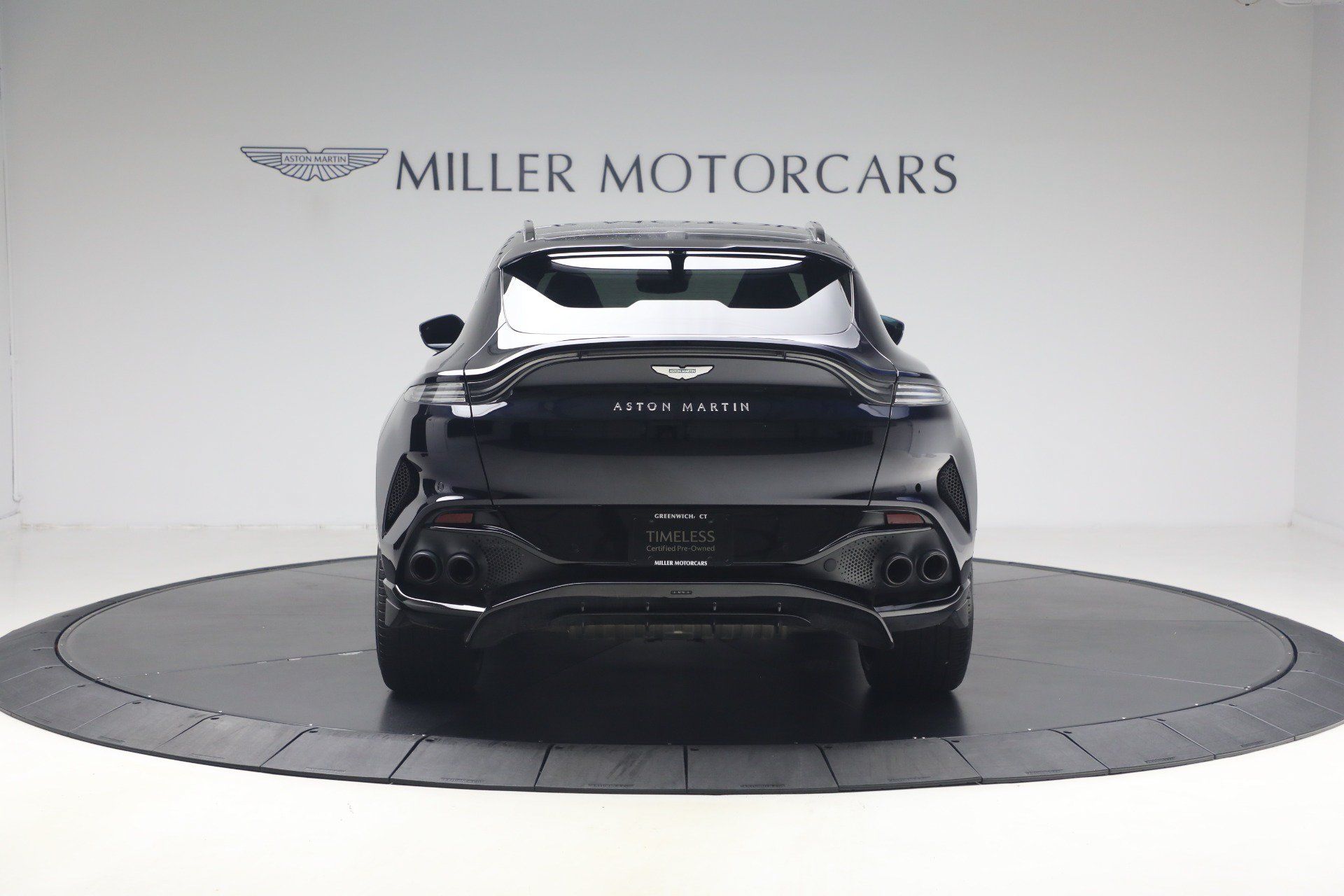 Used 2025 Aston Martin DBX 707 AWD/4WD image 6