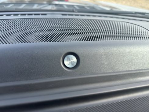 Used 2021 Ford F150 Lariat w/ Equipment Group 502A High image 33