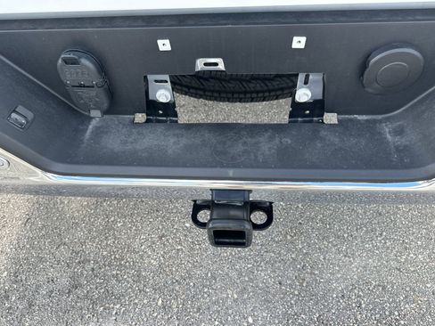 New 2025 Chevrolet Silverado 1500 W/T w/ WT Safety Package image 9