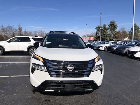 New 2026 Nissan Rogue Platinum w/ Platinum Premium Package image 16