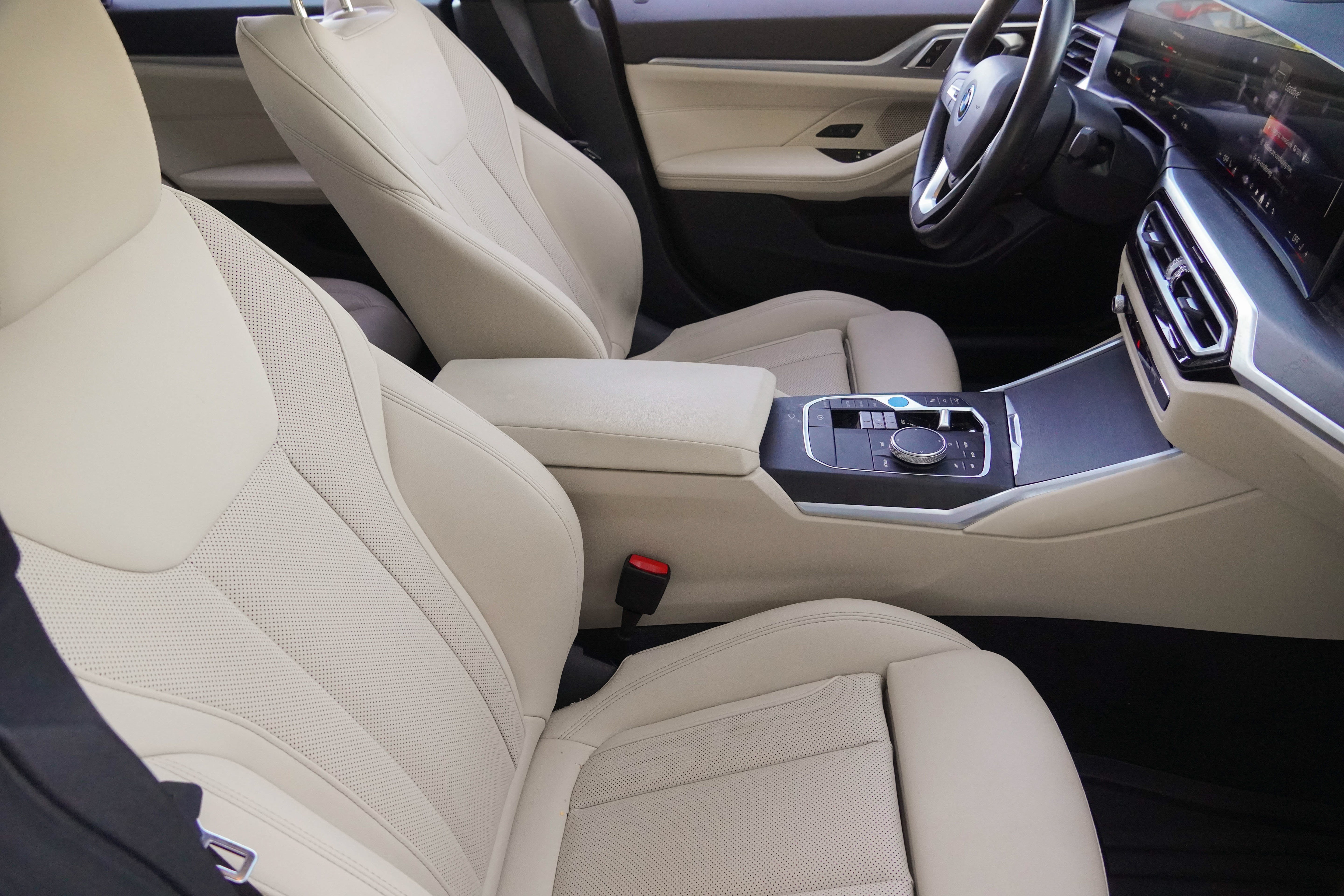 Certified 2024 BMW i4 eDrive35 w/ Premium Package RWD image 13